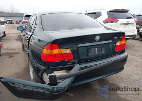 2003 BMW 330Xi z USA, uszkodzony, nr VIN WBAEW534X3PG20561